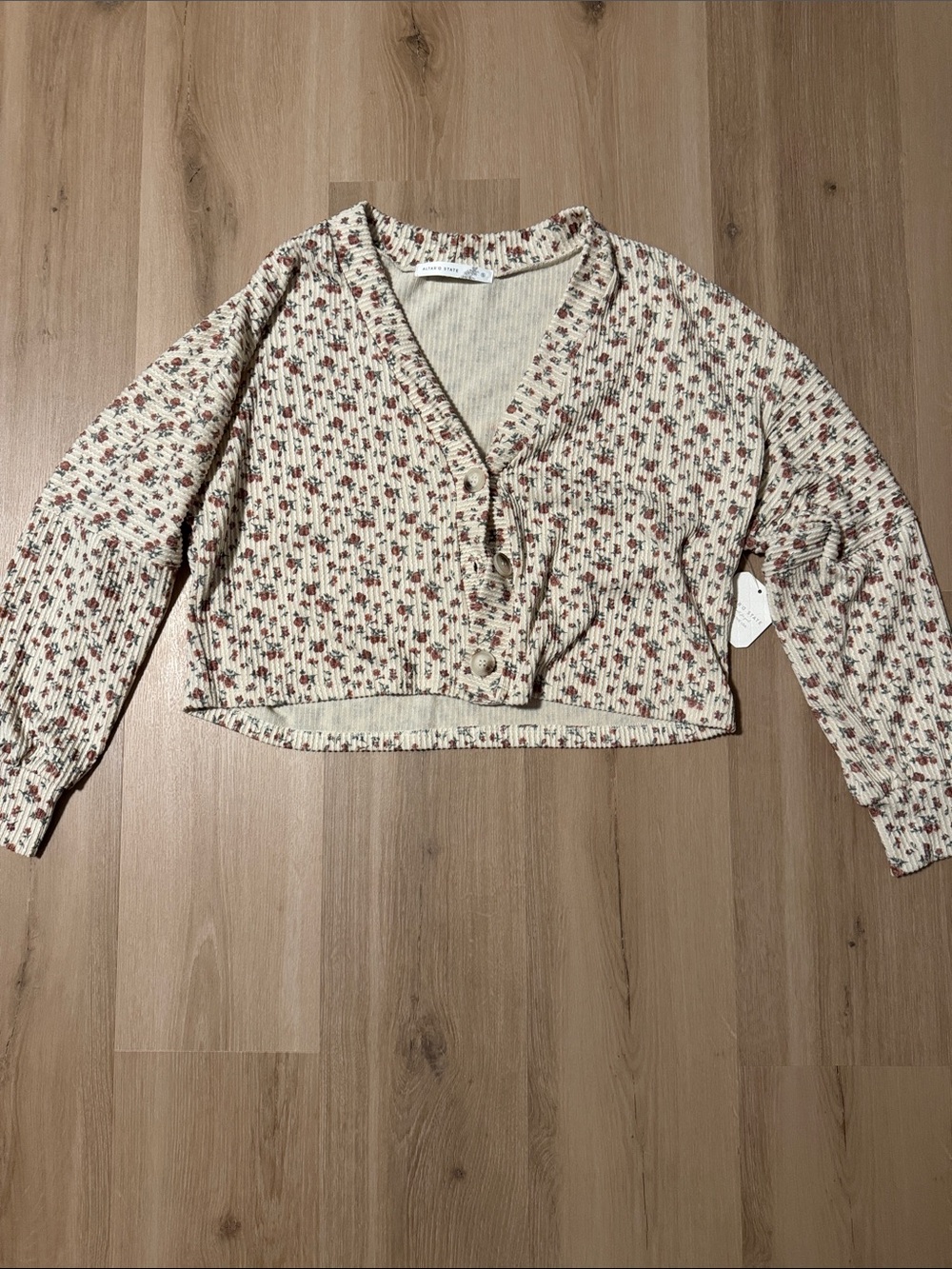 Altar'd State Cream Cropped Cardigan with Red Floral